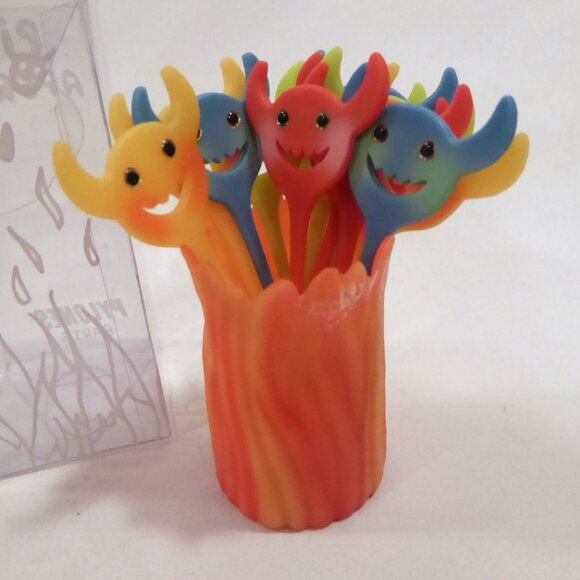 NEW DEVIL SATAN COCKTAIL APPETIZER PICK SET OF 12 IN FLAME CONTAINER - Picture 1 of 7